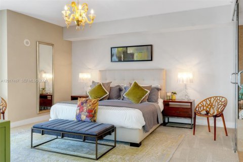 Condominio en alquiler en Miami Beach, Florida, 2 dormitorios, 150.59 m2 № 2088343 - foto 14