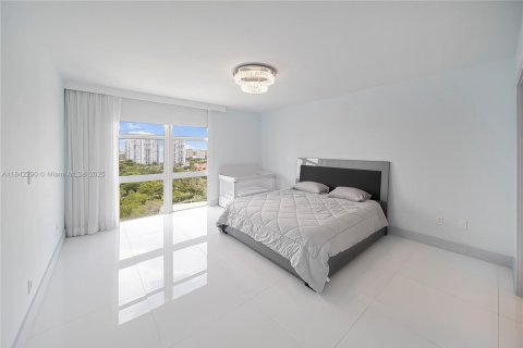 Купить кондоминиум в Авентура, Флорида 3 спальни, 285.49м2, № 2079249 - фото 26