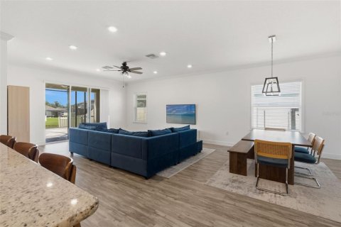 Villa ou maison à vendre à Wesley Chapel, Floride: 4 chambres, 200.76 m2 № 2317335 - photo 21