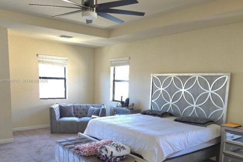 Villa ou maison à louer à Homestead, Floride: 4 chambres, 306.21 m2 № 2029630 - photo 12