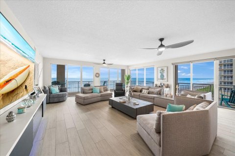 Condo in Satellite Beach, Florida, 3 bedrooms  № 2224780 - photo 11