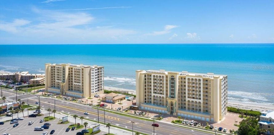 Condo in Satellite Beach, Florida, 3 bedrooms  № 2224780