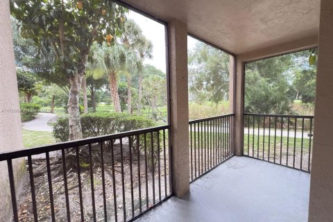 Купить кондоминиум в Помпано-Бич, Флорида 2 спальни, 91.04м2, № 2012607 - фото 18