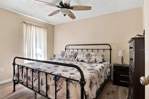 Villa ou maison à vendre à Brooksville, Floride: 3 chambres, 160.54 m2 № 2437305 - photo 11