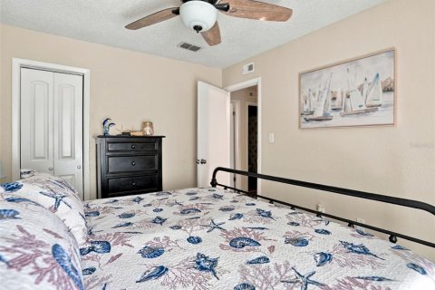 Villa ou maison à vendre à Brooksville, Floride: 3 chambres, 160.54 m2 № 2437305 - photo 28