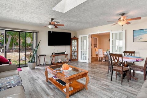 Villa ou maison à vendre à Brooksville, Floride: 3 chambres, 160.54 m2 № 2437305 - photo 17