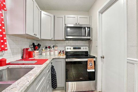 Villa ou maison à vendre à Brooksville, Floride: 3 chambres, 160.54 m2 № 2437305 - photo 20