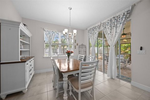 Casa en venta en Windermere, Florida, 4 dormitorios, 227.52 m2 № 1913812 - foto 17