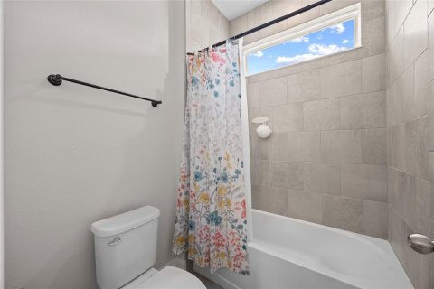 Casa en venta en Windermere, Florida, 4 dormitorios, 227.52 m2 № 1913812 - foto 27