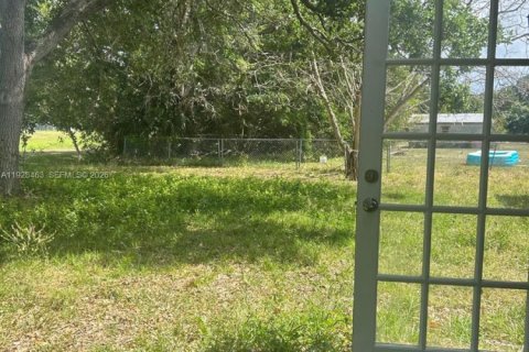 Villa ou maison à louer à Palm Bay, Floride: 2 chambres № 2000015 - photo 10