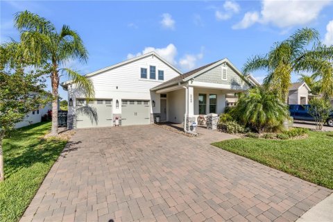 House in New Smyrna Beach, Florida 4 bedrooms, 196.3 sq.m. № 1734441 - photo 1