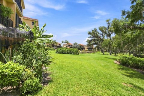Duplex à vendre à Palmetto, Floride: 4 chambres, 264.59 m2 № 2272798 - photo 4