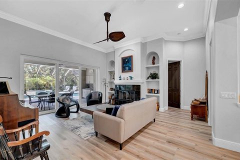 Villa ou maison à vendre à Fish Hawk, Floride: 5 chambres, 383.78 m2 № 1719238 - photo 6