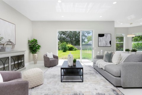 House in Valrico, Florida 5 bedrooms, 281.77 sq.m. № 1898596 - photo 6