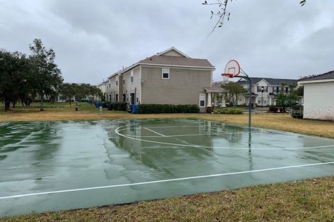 Townhouse in Tampa, Florida 2 bedrooms, 105.35 sq.m. № 1828011 - photo 25