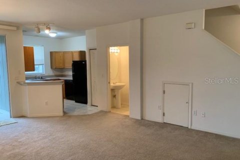 Townhouse in Tampa, Florida 2 bedrooms, 105.35 sq.m. № 1828011 - photo 5