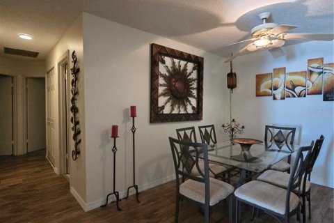 Condo in Fort Myers, Florida, 3 bedrooms  № 2216446 - photo 4
