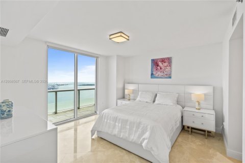 Condo in Miami, Florida, 3 bedrooms № 2145691 - photo 25