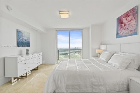 Condo in Miami, Florida, 3 bedrooms № 2145691 - photo 22