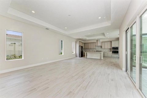 Casa en venta en Bradenton, Florida, 2 dormitorios, 212 m2 № 1734041 - foto 6