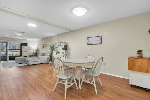 Condominio en venta en Port Richey, Florida, 2 dormitorios, 112.41 m2 № 1885964 - foto 9
