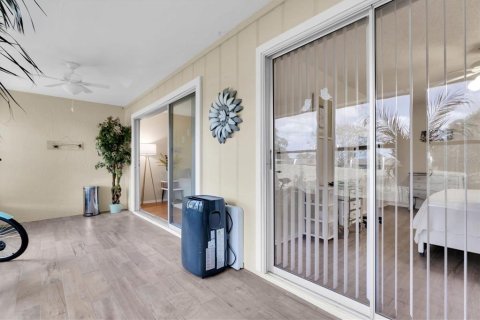 Condominio en venta en Port Richey, Florida, 2 dormitorios, 112.41 m2 № 1885964 - foto 23