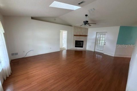 Villa ou maison à vendre à Ocala, Floride: 3 chambres, 141.58 m2 № 2399356 - photo 2