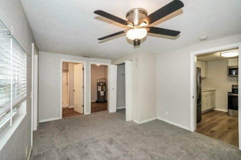 Villa ou maison à louer à Tampa, Floride: 3 chambres, 103.59 m2 № 2117100 - photo 10