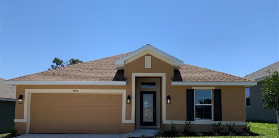 House in Beverly Hills, Florida 3 bedrooms, 140.47 sq.m. № 1723119