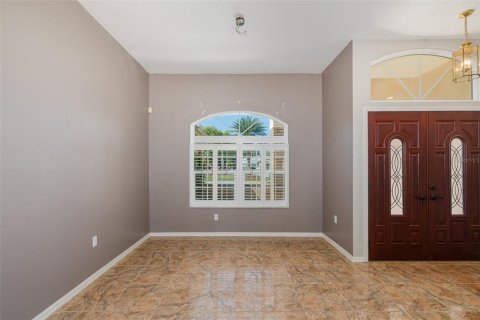 House in New Port Richey, Florida 4 bedrooms, 193.42 sq.m. № 2149908 - photo 28