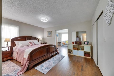 House in Sun City Center, Florida 2 bedrooms, 173.91 sq.m. № 1818931 - photo 30
