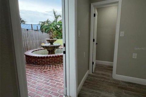 Villa ou maison à vendre à Tampa, Floride: 3 chambres, 217.02 m2 № 2315284 - photo 20