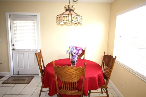 Condominio en venta en Sun City Center, Florida, 2 dormitorios, 89.19 m2 № 1808142 - foto 14