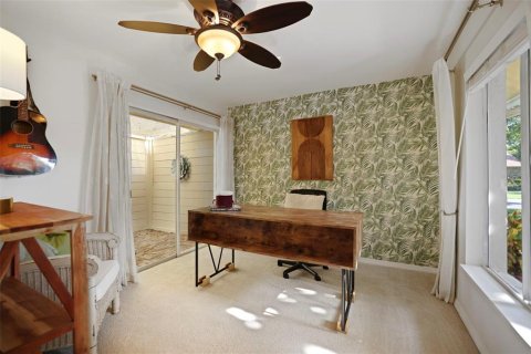 House in Safety Harbor, Florida 4 bedrooms, 206.52 sq.m. № 1873589 - photo 25