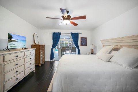House in Safety Harbor, Florida 4 bedrooms, 206.52 sq.m. № 1873589 - photo 30