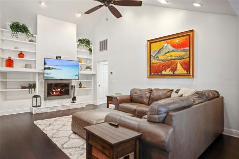 House in Safety Harbor, Florida 4 bedrooms, 206.52 sq.m. № 1873589 - photo 24