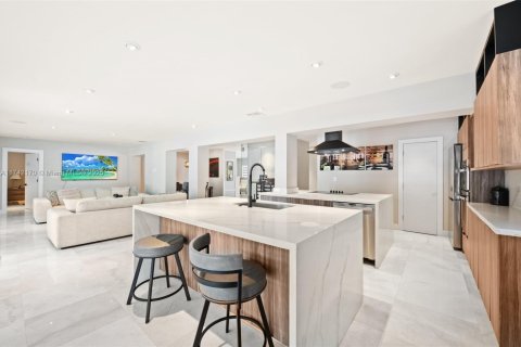 Villa ou maison à vendre à Miami Shores, Floride: 4 chambres, 271.46 m2 № 1859477 - photo 12