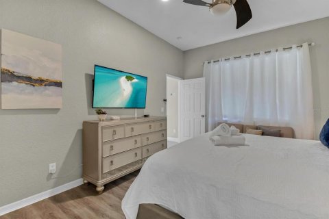 Casa en venta en Davenport, Florida, 4 dormitorios, 184.32 m2 № 2211329 - foto 14