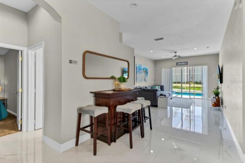 Casa en venta en Davenport, Florida, 4 dormitorios, 184.32 m2 № 2211329 - foto 10