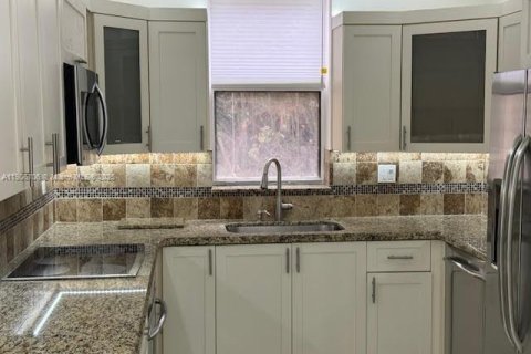 Condominio en alquiler en Aventura, Florida, 2 dormitorios, 120.12 m2 № 1966035 - foto 7