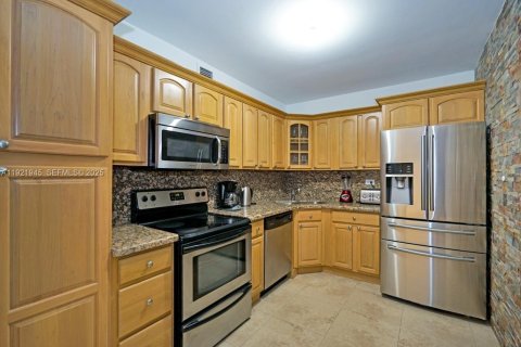 Copropriété à vendre à Miami Beach, Floride: 2 chambres, 119.84 m2 № 1982502 - photo 3