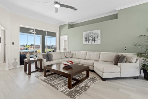 Casa en venta en Weeki Wachee, Florida, 3 dormitorios, 224.64 m2 № 2214016 - foto 4