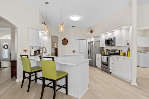 Casa en venta en Weeki Wachee, Florida, 3 dormitorios, 224.64 m2 № 2214016 - foto 6