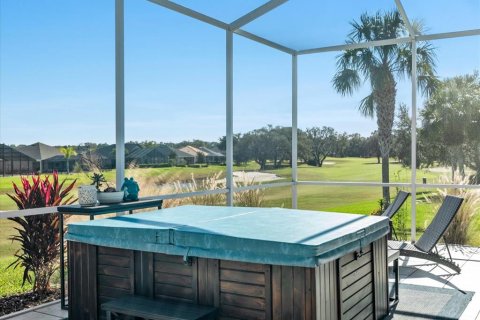 Casa en venta en Weeki Wachee, Florida, 3 dormitorios, 224.64 m2 № 2214016 - foto 17