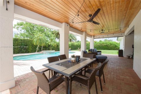 House in Homestead, Florida 3 bedrooms, 171.5 sq.m. № 1825900 - photo 29