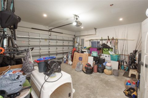 House in Homestead, Florida 3 bedrooms, 171.5 sq.m. № 1825900 - photo 20