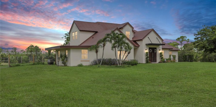 Casa en Wellington, Florida 4 dormitorios, 373.65 m2 № 1702649