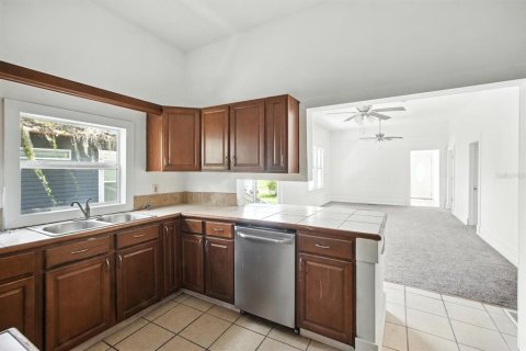 House in Palatka, Florida 3 bedrooms, 119.66 sq.m. № 1898694 - photo 14