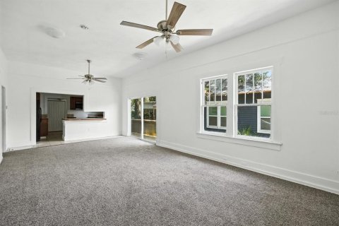 House in Palatka, Florida 3 bedrooms, 119.66 sq.m. № 1898694 - photo 8