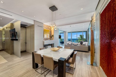 Condo in Miami Beach, Florida, 2 bedrooms  № 2401270 - photo 7